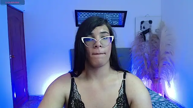 Snapshot of AlexaCooper2 chatting on 03/16/25, 11:59 AlexaCooper2 online show from 03/16/25, 11:59