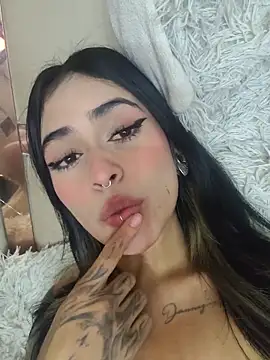 AliceMiller 2 online show from 11/29/25, 06:13