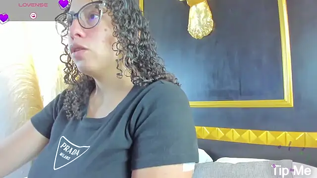 aixa 15 online show from 10/07/25, 12:17