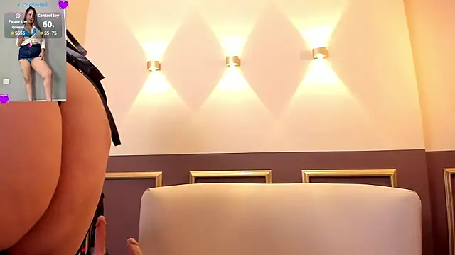 janecullen online show from 04/14/26, 04:06