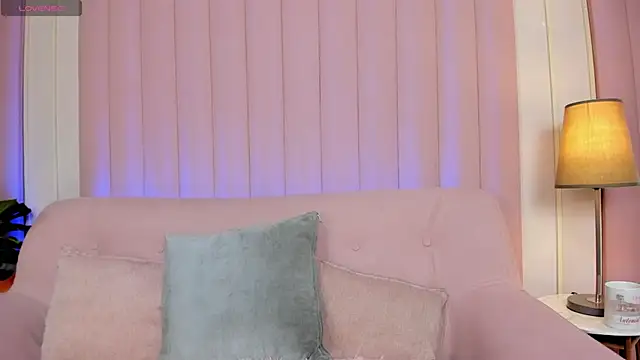 janecullen online show from 12/05/25, 03:38