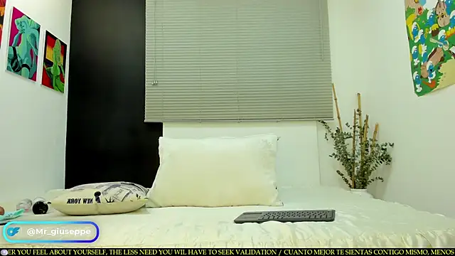Tylergiuseppe  online show from 02/25/25, 07:49