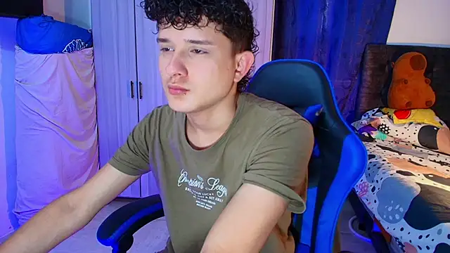 Nathan Bluee online show from 02/12/26, 04:07