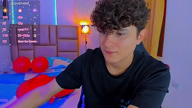 Nathan Bluee online show from 02/15/25, 12:54