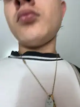 Nathan Bluee online show from 09/18/25, 11:35