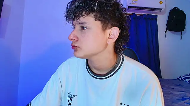 Nathan Bluee online show from 03/26/26, 05:11