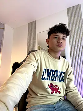 Nathan Bluee online show from 10/06/25, 11:33