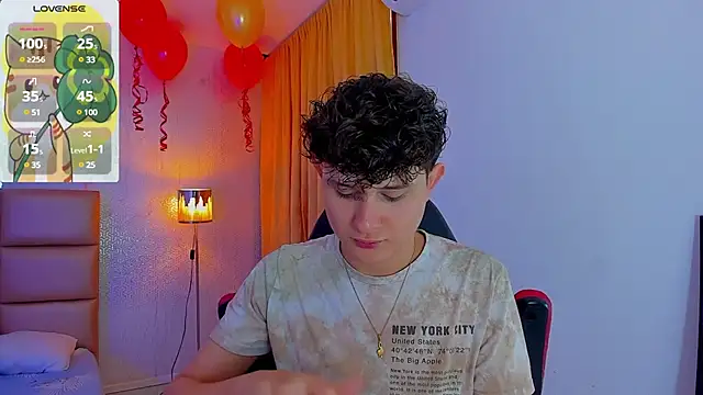 Nathan Bluee online show from 03/21/25, 01:56