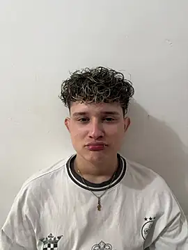 Nathan Bluee online show from 04/13/26, 04:22