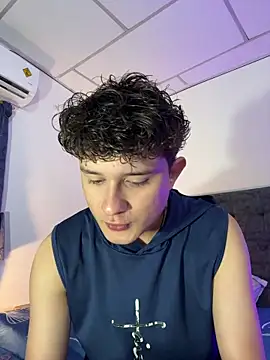 Nathan Bluee online show from 11/12/25, 03:27