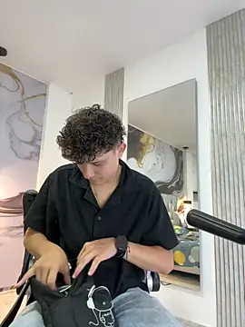 Nathan Bluee online show from 09/09/25, 11:41