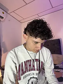 Nathan Bluee online show from 11/16/25, 03:06