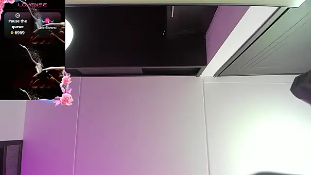 Samanthamillher10 online show from 11/02/25, 11:37