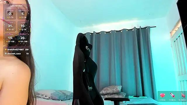 FreeLoveCouple online show from 04/08/26, 02:40
