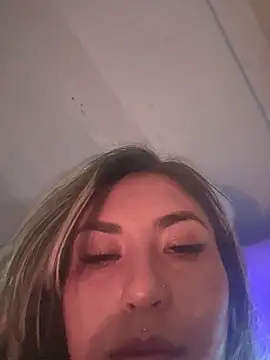 Khalyk G online show from 11/02/25, 12:04