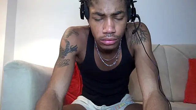 Skinnyblackman online show from 11/12/25, 12:59