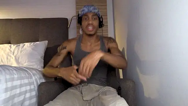 Skinnyblackman online show from 04/27/26, 11:58