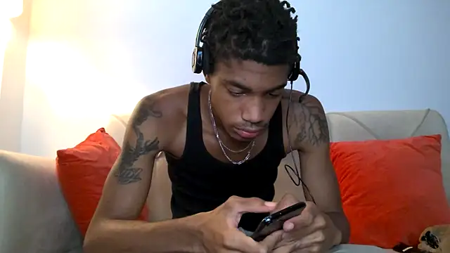 Skinnyblackman online show from 11/04/25, 01:20