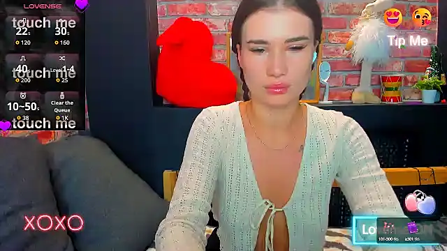 UrJoyy online show from 10/08/25, 06:59