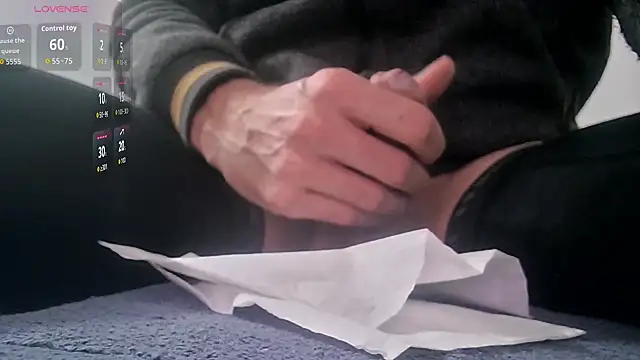 Meriozoro online show from 11/28/25, 07:25