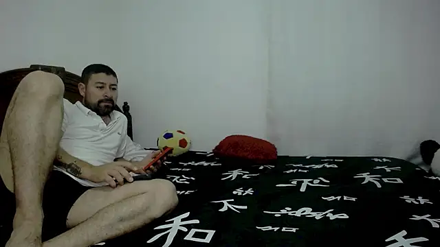 ambar jacksonn online show from 11/29/25, 03:28