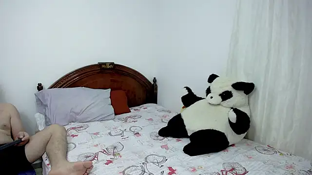 ambar jacksonn online show from 04/09/26, 11:16