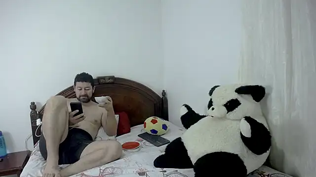 ambar jacksonn online show from 03/25/26, 11:31