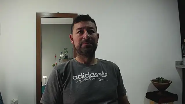 ambar jacksonn online show from 10/01/25, 07:29