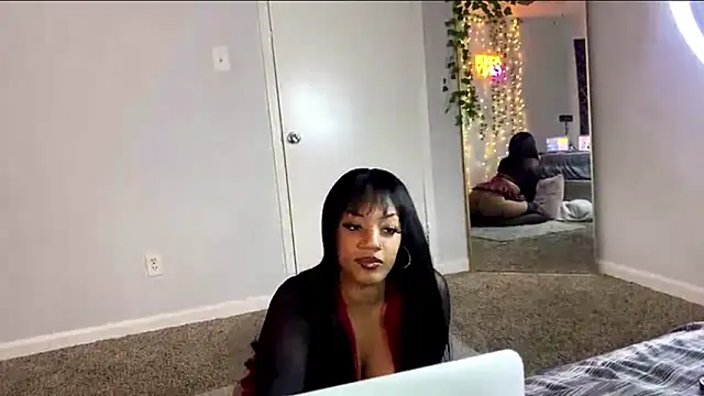 Snapshot of SheSoNastyy_21 chatting on 09/23/25, 09:05 SheSoNastyy 21 online show from 09/23/25, 09:05