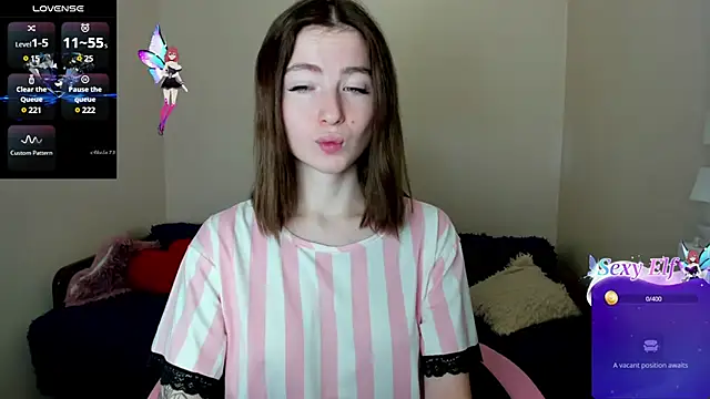 Snapshot of Luxuryalma chatting on 01/07/25, 06:27 Luxuryalma online show from 01/07/25, 06:27