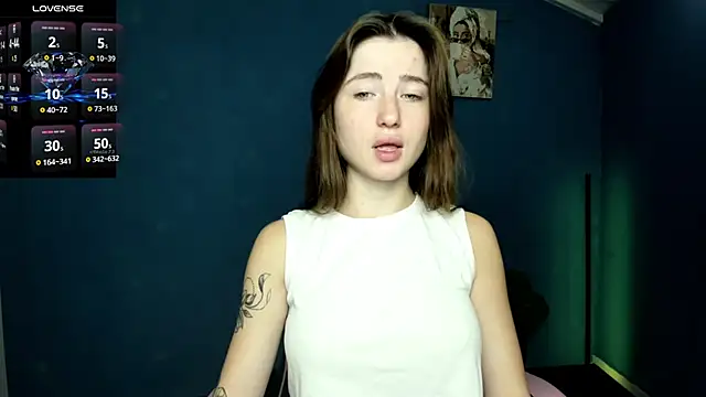 Snapshot of Luxuryalma chatting on 09/24/25, 06:42 Luxuryalma online show from 09/24/25, 06:42