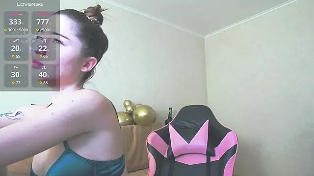 Luxuryalma online show from 03/05/26, 07:27