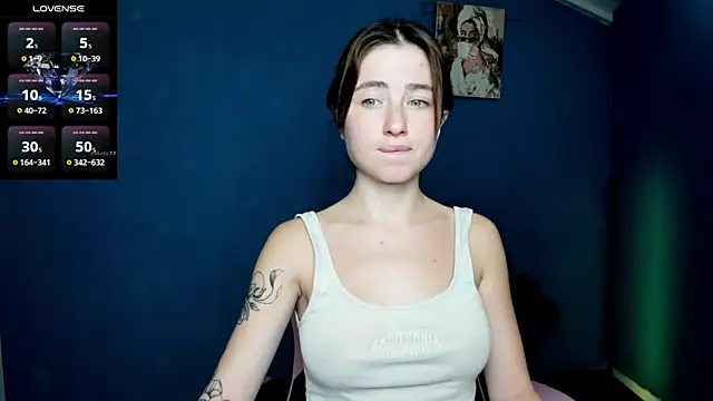 Snapshot of Luxuryalma chatting on 09/25/25, 07:58 Luxuryalma online show from 09/25/25, 07:58