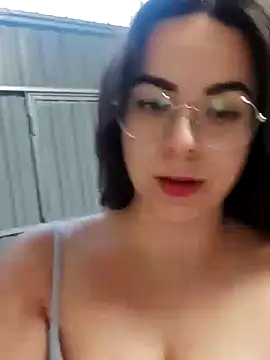 Snapshot of Alicia_Hot1 chatting on 12/24/24, 04:40 Alicia Hot1 online show from 12/24/24, 04:40