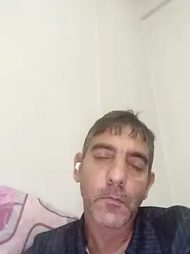 Egemen2245 online show from 11/26/25, 07:25