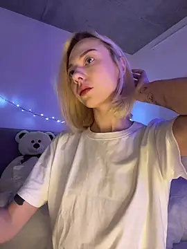  urbestie  online show from 04/14/26, 11:32