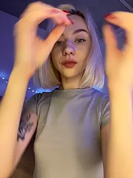  urbestie  online show from 03/18/26, 11:27