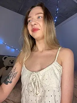  urbestie  online show from 02/08/26, 12:52