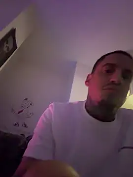 juicyj1311 online show from 03/28/26, 08:04