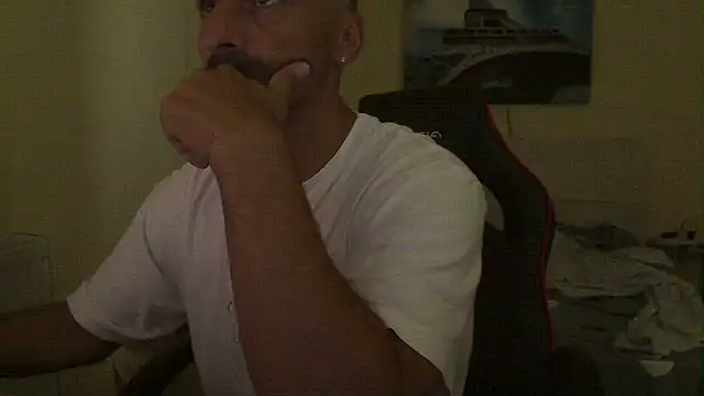 Snapshot of amydamarw chatting on 06/30/26, 08:58 amydamarw online show from 06/30/26, 08:58