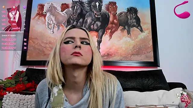 shannel  queen online show from 03/17/25, 07:37