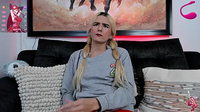shannel  queen online show from 02/06/25, 02:22