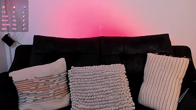 shannel  queen online show from 12/17/25, 07:52