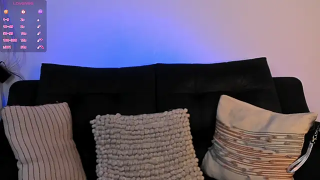 shannel  queen online show from 12/05/25, 06:28