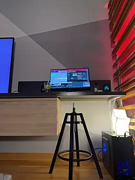 MiaJeanns online show from 01/24/25, 06:14