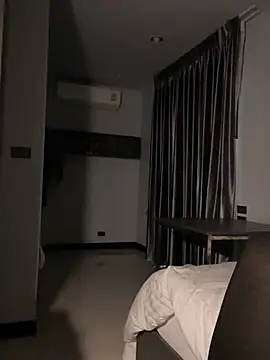 Snapshot of Sophiehii chatting on 02/26/25, 11:21 Sophiehii online show from 02/26/25, 11:21