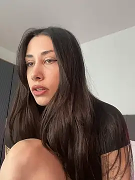 Sophiehii online show from 06/21/26, 12:11