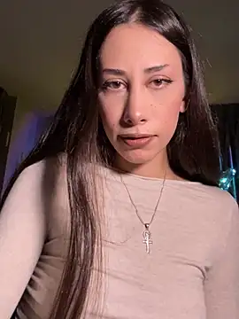 Snapshot of Sophiehii chatting on 01/08/26, 01:17 Sophiehii online show from 01/08/26, 01:17