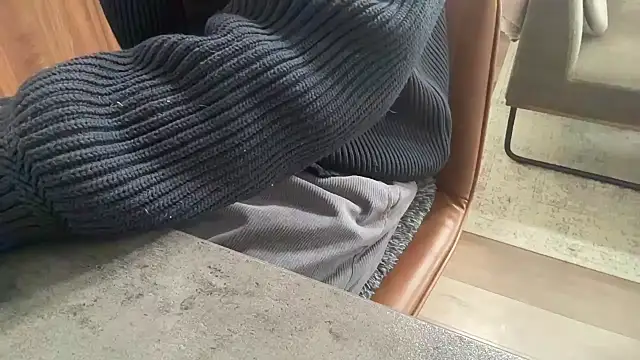 atom0407 online show from 03/10/26, 02:15