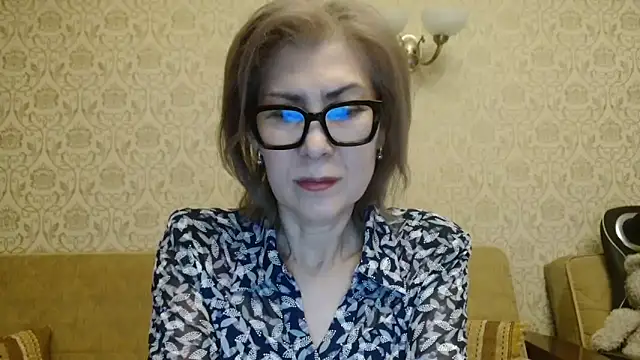 Snapshot of Elegant00Lady chatting on 04/29/26, 04:11 Elegant00Lady online show from 04/29/26, 04:11